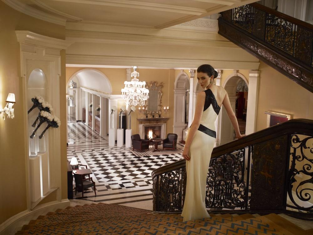 Claridge's, Maybourne Collection 5* Londen